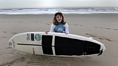 Le rêve d'or d'une surfeuse aveugle