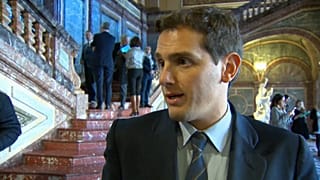 Rivera: "El PSOE tiene que abstenerse en Andalucía si no quiere que la investidura dependa de Vox"