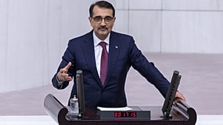 Ντονμέζ: "Θα ψάξουμε σπιθαμή σπιθαμή τη Μεσόγειο για φυσικό αέριο"