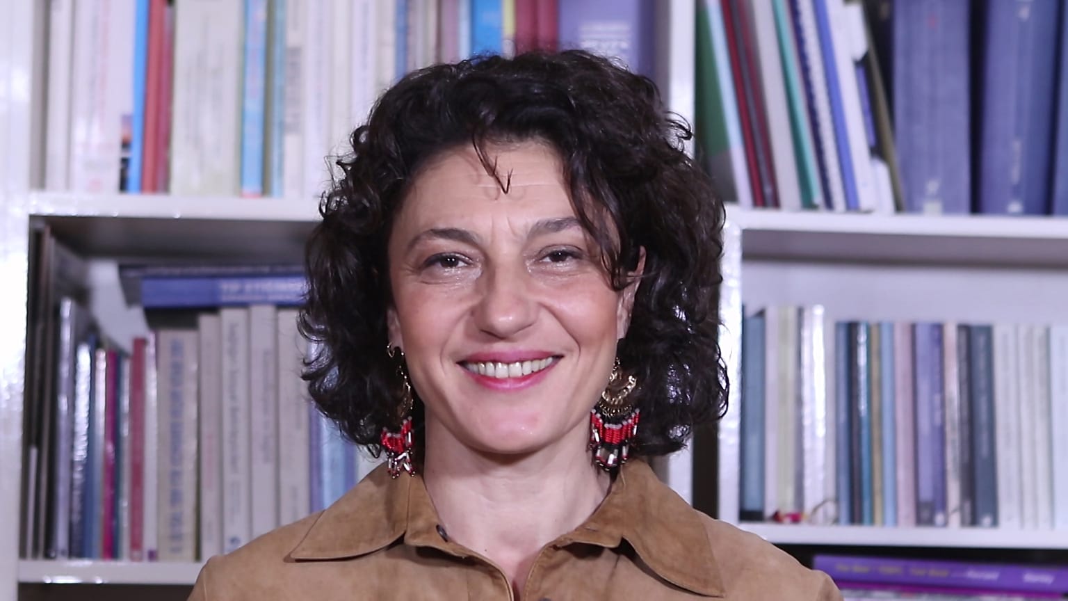 RÖP | Gülsüm Kav: Yeni Havvalar, eski Ademleri mutlaka yenecek