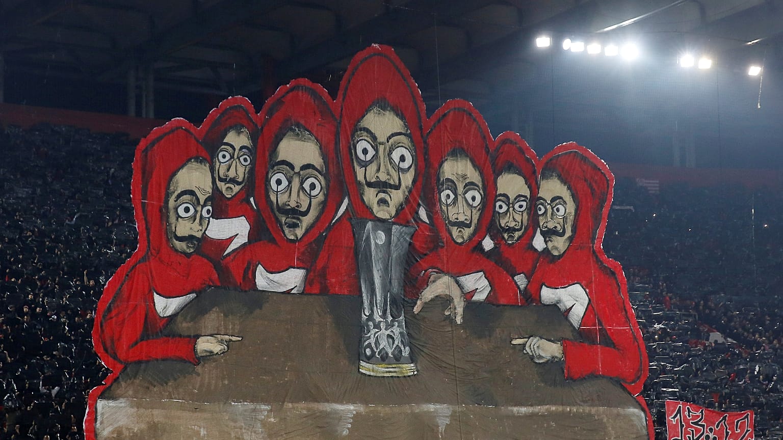 Το Casa de Papel στο.... Ολυμπιακός  - Μίλαν!