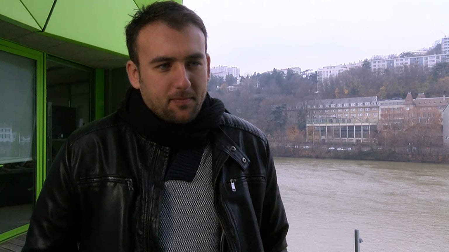 Entretien : "Les gilets jaunes vont poursuivre la mobilisation"