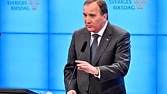 Шведы опять остались без премьера