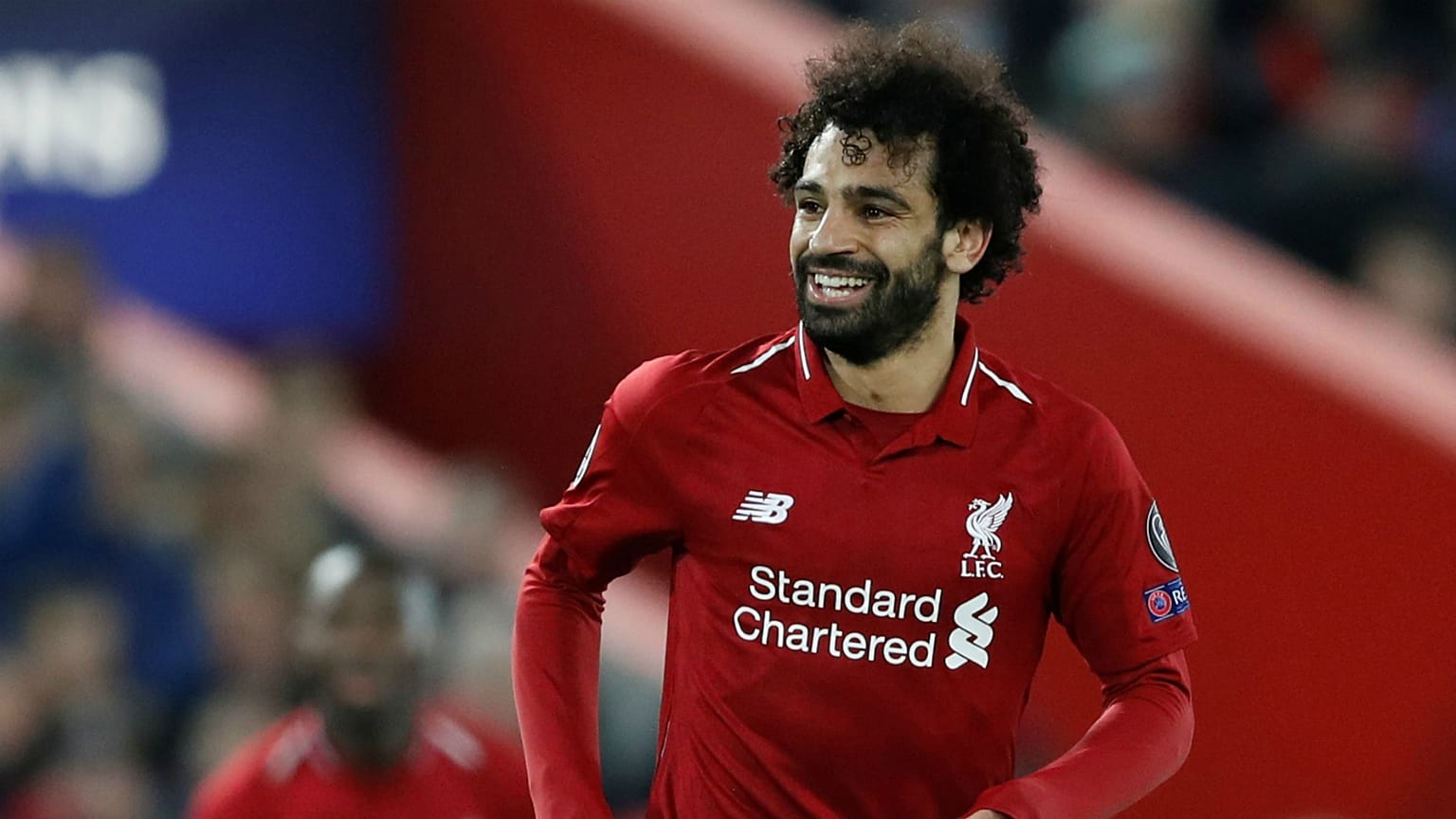 صلاح يتوج بجائزة بي بي سي لأفضل لاعب افريقي للعام الثاني على التوالي
