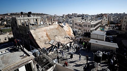 Israeli forces destroy home of Palestinian charged with killing a soldier 