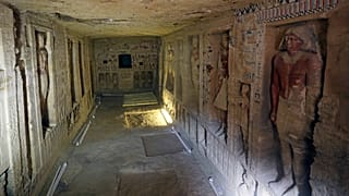 کشف یک مقبره ۴۴۰۰ ساله در مصر