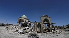 Musul'daki tarihi Büyük Nuri Camisi ve Hadba Minaresi yeniden inşa ediliyor