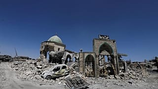 Musul'daki tarihi Büyük Nuri Camisi ve Hadba Minaresi yeniden inşa ediliyor