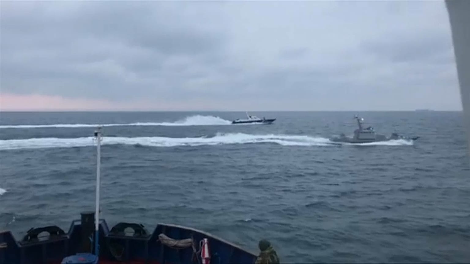 Crece la tensión por el estatus jurídico de los marineros ucranianos detenidos por Rusia