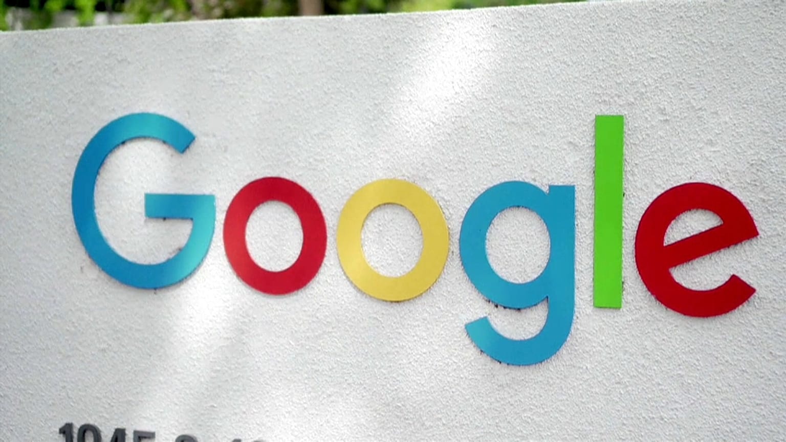 Google yeni yerleşkesi için 1 milyar dolar yatırım yapacak