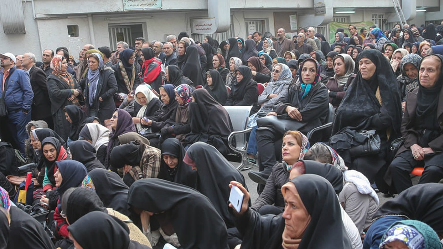 تجمع کارگران در سالروز تصویب قانون کار عکس از ایسنا 