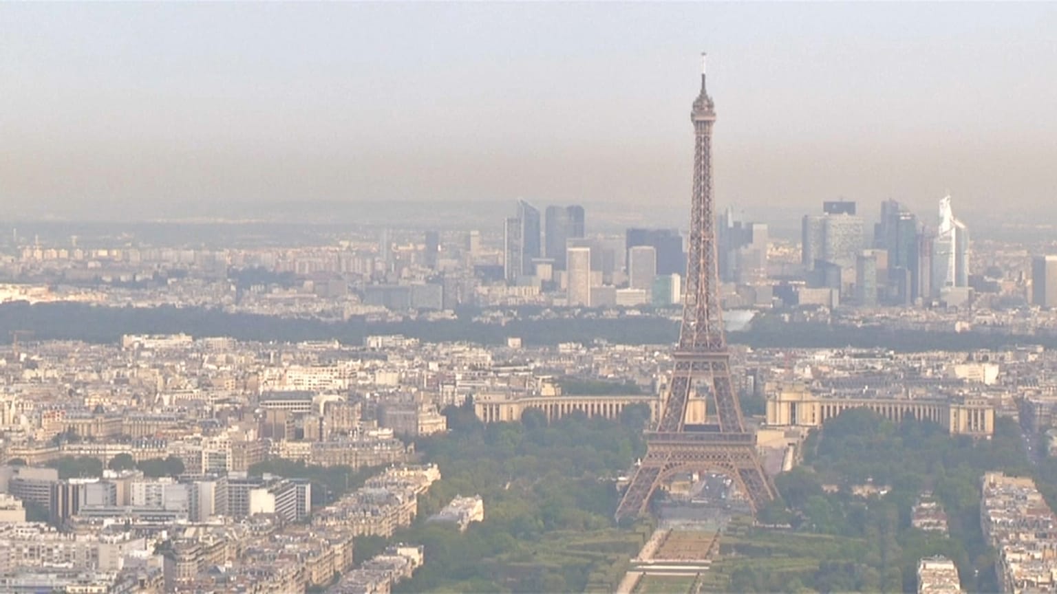 Climat : des ONG attaquent l'Etat français
