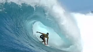 Gabriel Medina sela segundo título mundial com triunfo no Havai