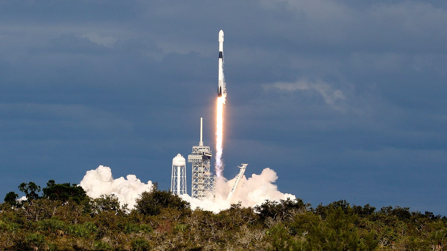 A SpaceX Falcon 9 rocket launches from Florida on November 15, 2018.