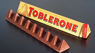 Ünlü çikolata markası Toblerone'un helal üretime geçmesi tartışmaya yol açtı