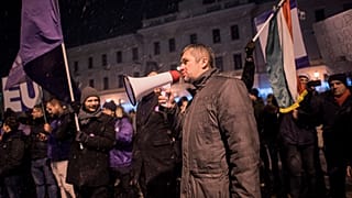 Hadházy: keletről is lop a magyar kormány