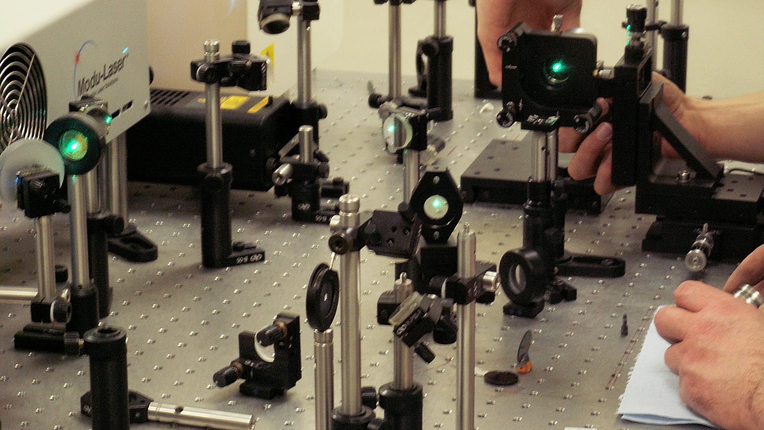 Premian proyectos de investigación de cuatro científicas colombianas