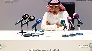 وزير المالية السعودي: لا نية لتغيير رسوم الوافدين