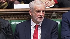 Verbale Entgleisung: Corbyn nennt May "dumme Frau" 