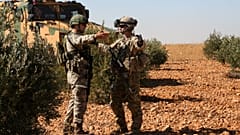 ABD'den umudu kesen YPG yüzünü Moskova ve Şam'a döndü