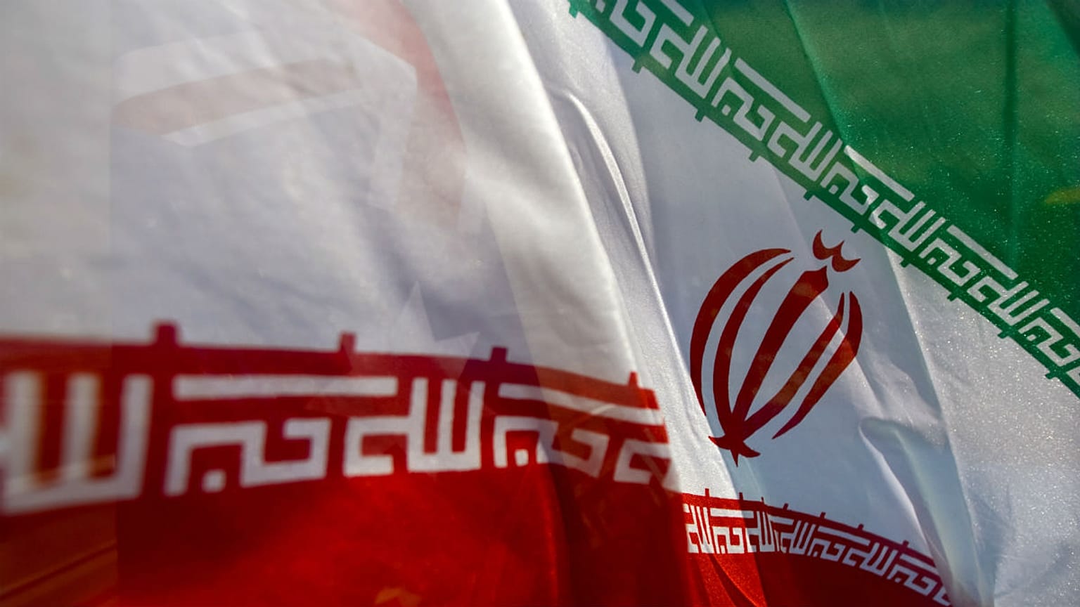 مشاور امنیت ملی آمریکا از اخراج سفیر ایران در آلبانی خبر داد 