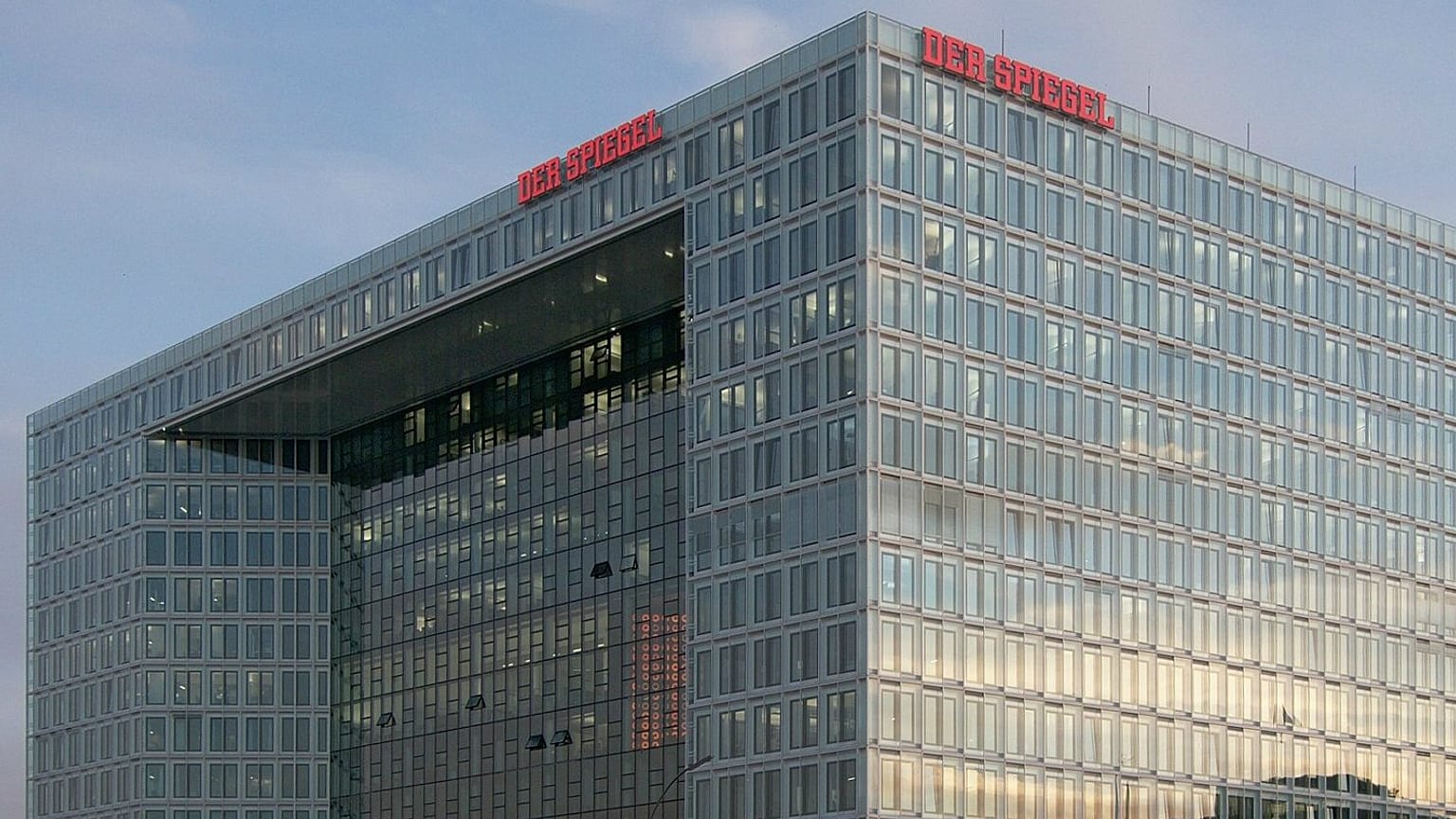 Hamburg'da bulunan Der Spiegel merkez binası 
