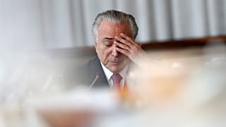 Temer acusado de corrupção e branqueamento de capitais