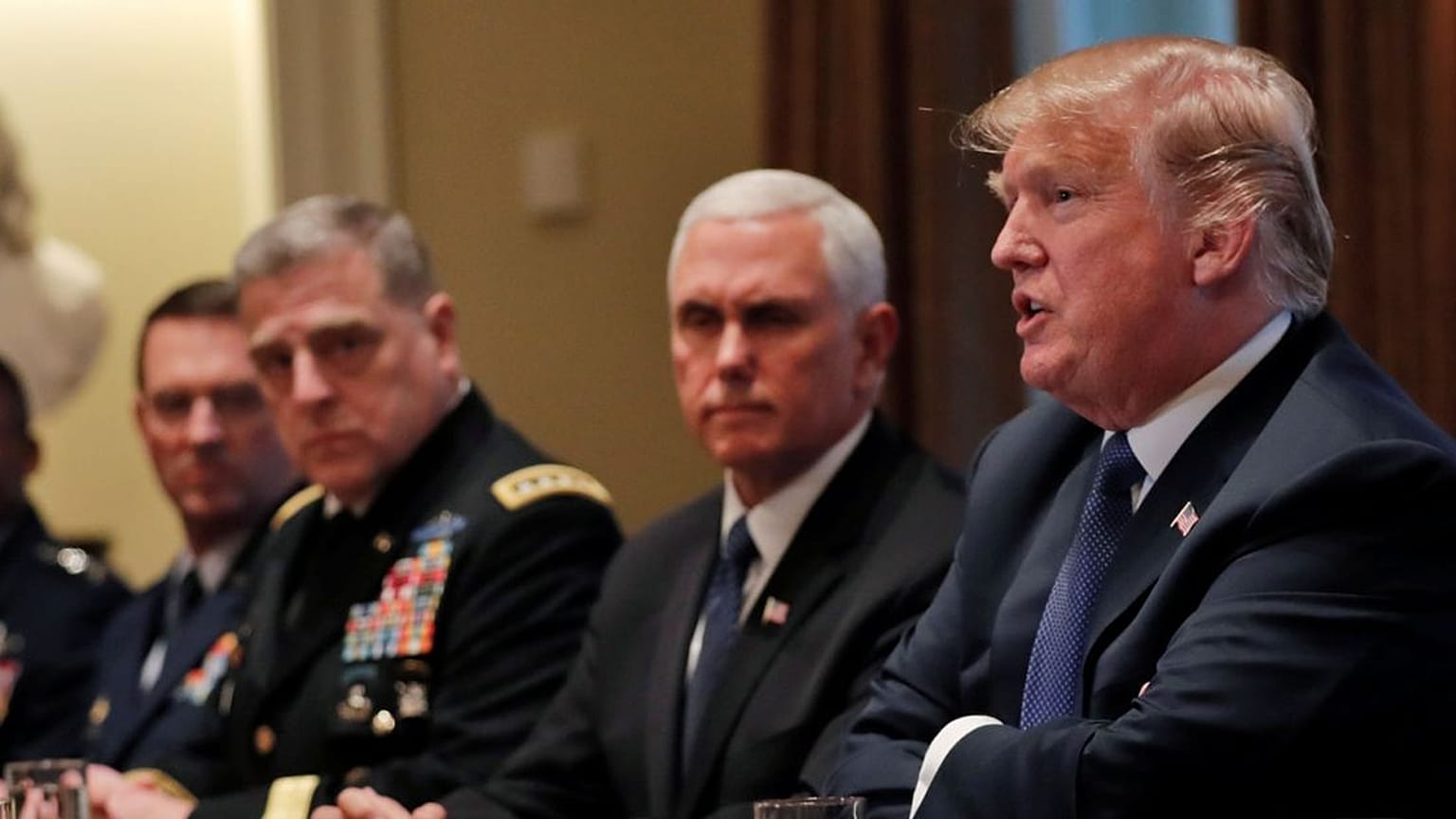 Trump Suriye kararını tweetleriyle savundu: Artık savaşma sırası başkalarında