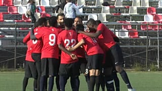Refugiados defrontam antigos compeões da Europa