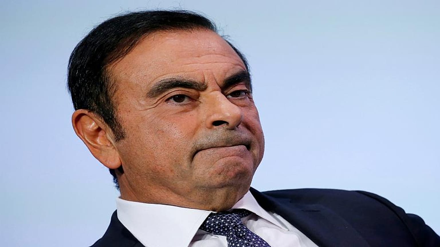 الادعاء الياباني يجدد حبس كارلوس غصن ويوجه تهماً جديدة إليه