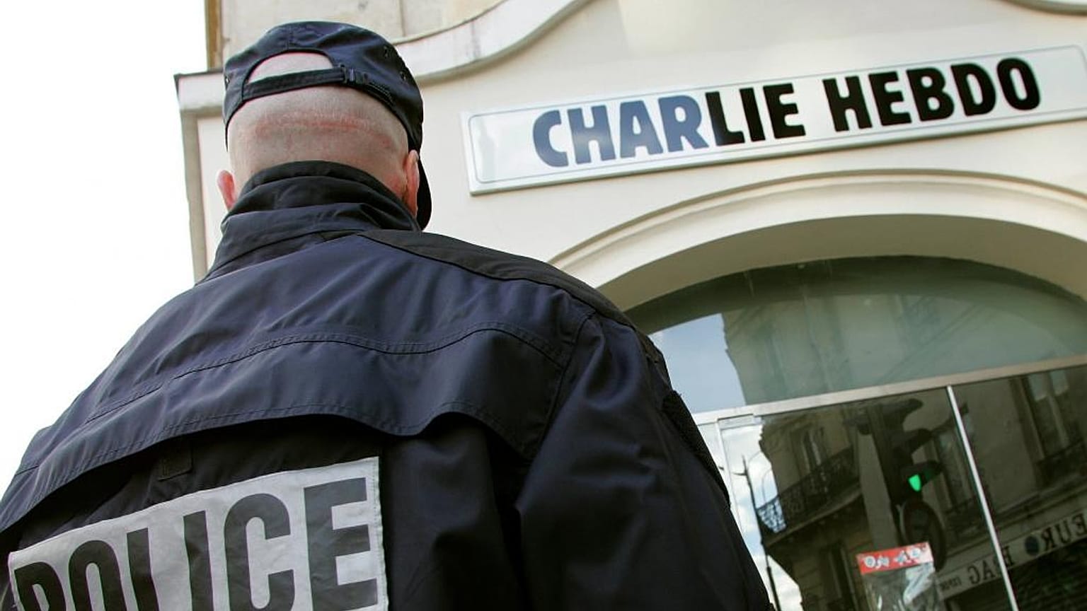 Fransa'da 12 kişinin öldüğü Charlie Hebdo saldırısının zanlısı Afrika'da yakalandı 