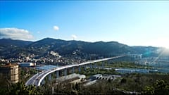 Le ombre del ponte Morandi, le luci del ponte di Piano