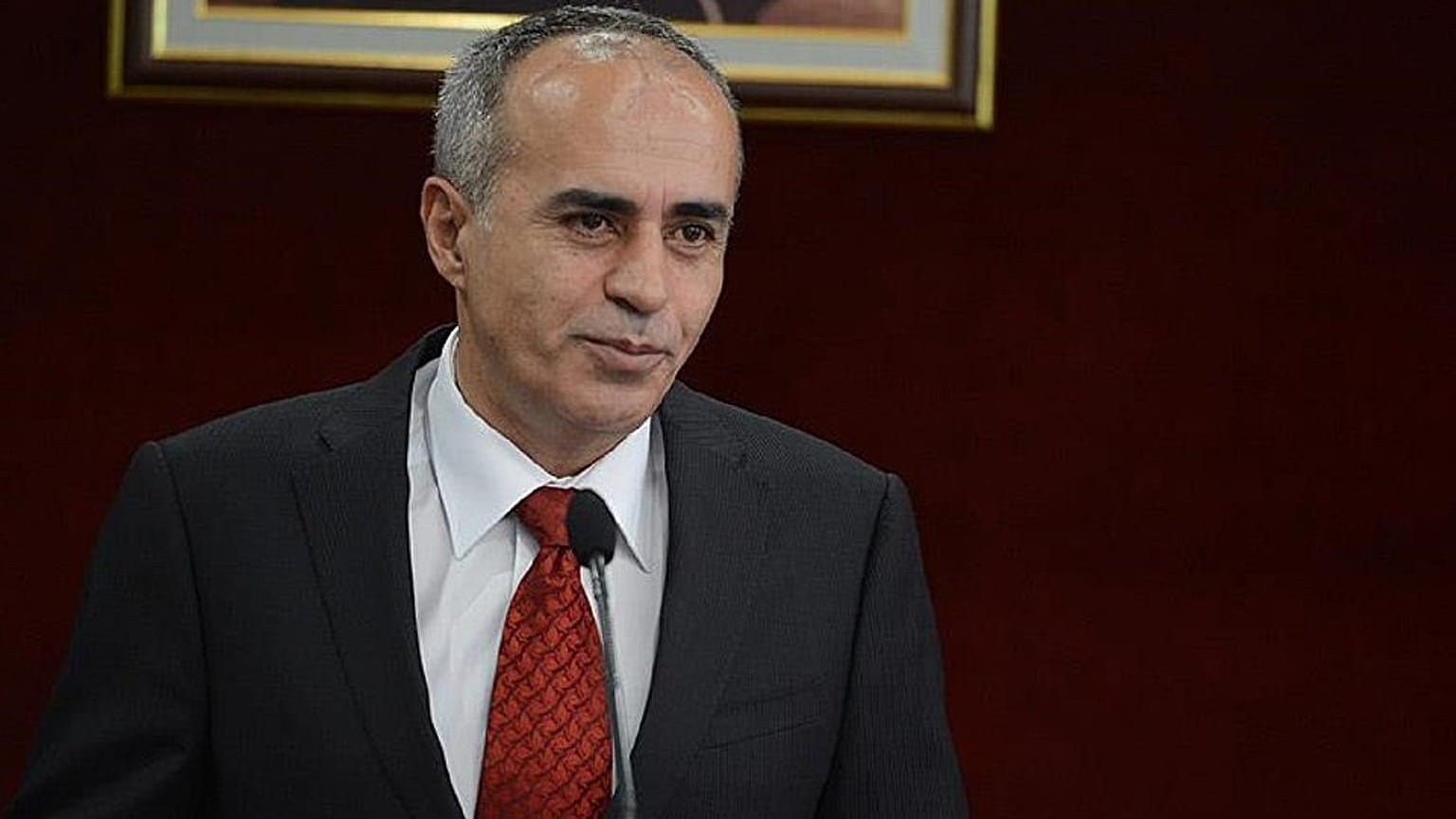 Gül'ün eski başdanışmanı Ahmet Sever'e 'terör örgütü' soruşturması