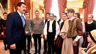 Napok óta aláírta Áder a közigazgatási törvényt