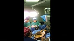 Video | Ünlü cazcı Musa Manzini beyin ameliyatı sırasında gitar çaldı