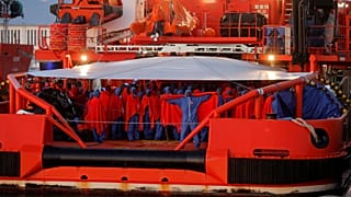 El Open Arms se dirige hacia aguas españolas tras la negativa de Italia y Malta