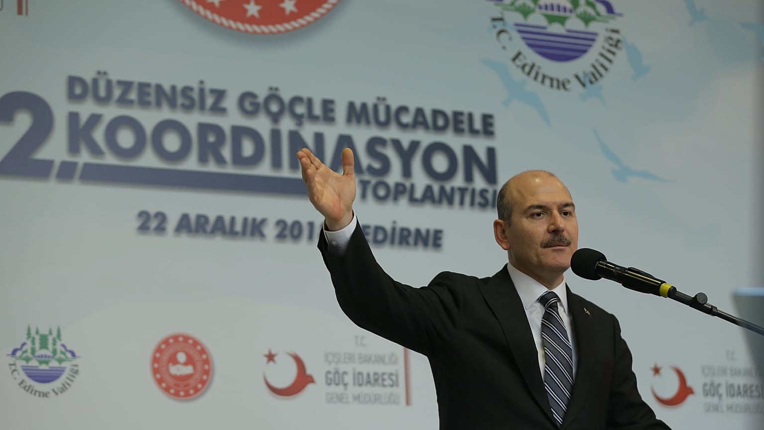 İçişleri Bakanı Soylu: Fırat Kalkanı ve Zeytin Dalı'ndan sonra 292 bin Suriyeli geri döndü
