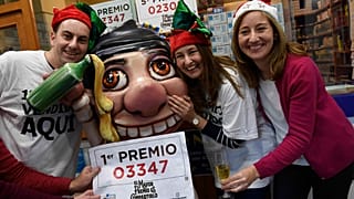 Eurómilliárdokat osztott a Jézuska