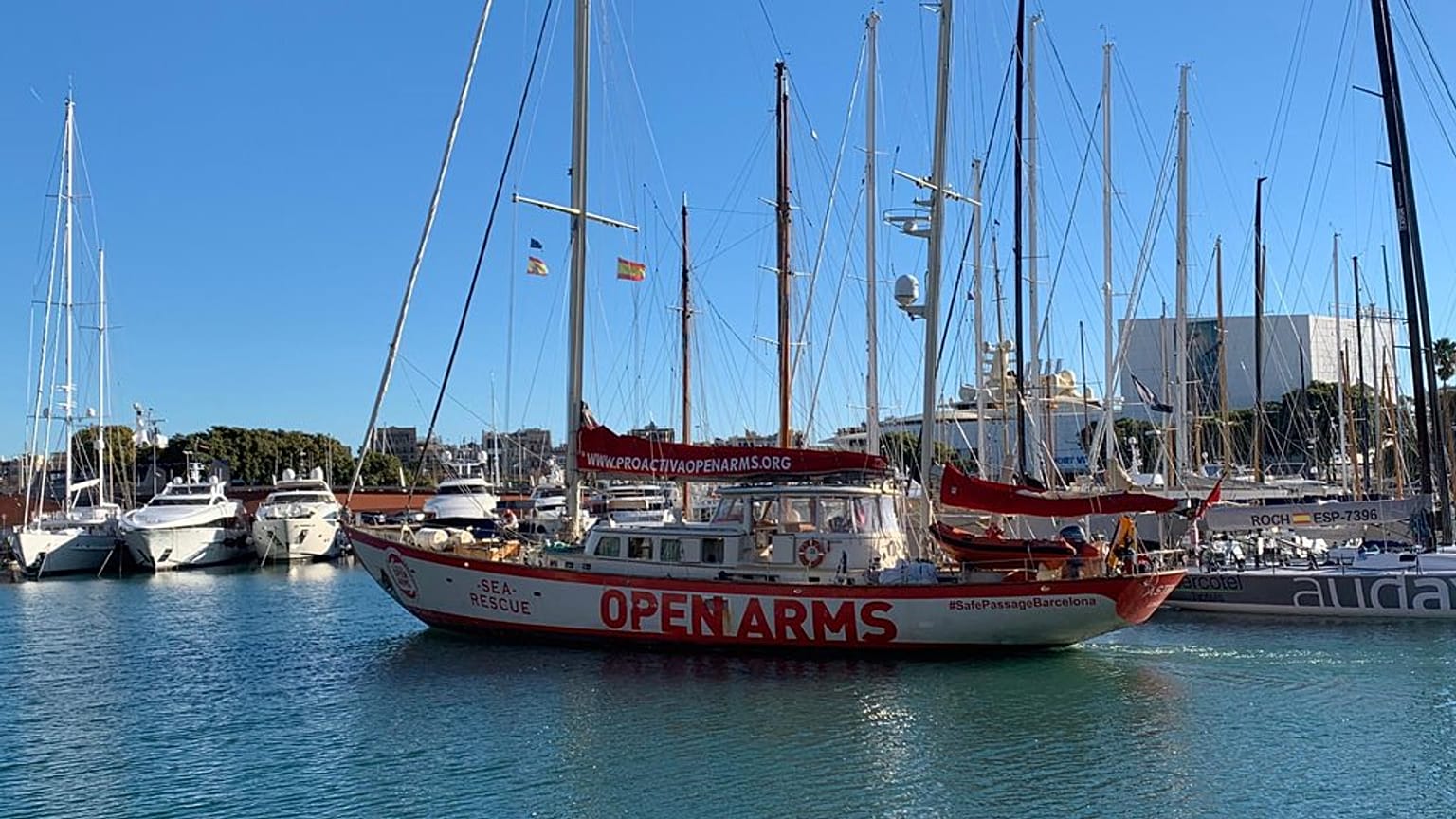 Proactiva Open Arms vessel
