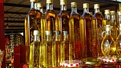 مسؤول مصري: احتياطي مصر من الزيت يكفي 3 أشهر والسكر 4 أشهر