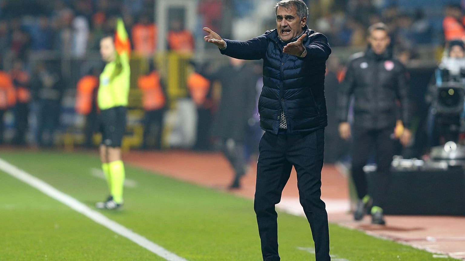 Beşiktaş son 25 senedeki en kötü ikinci sezon ortası performansını gösterdi