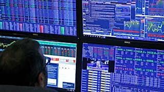 market data at CMC Markets in London