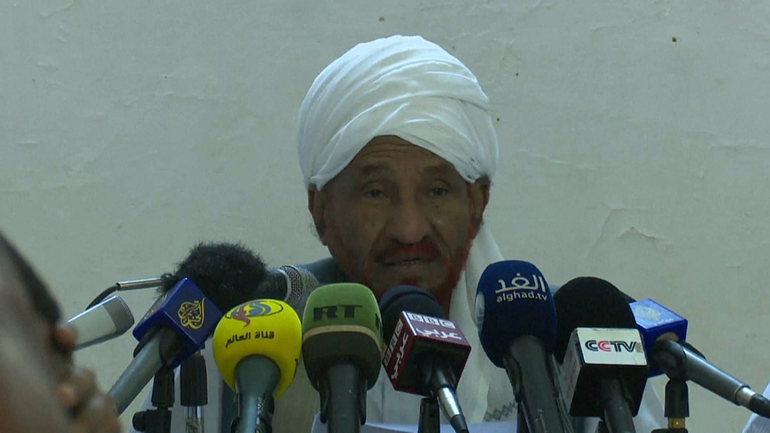 مظاهرات السودان: الصادق المهدي يؤكد مقتل 22 شخصا على الأقل