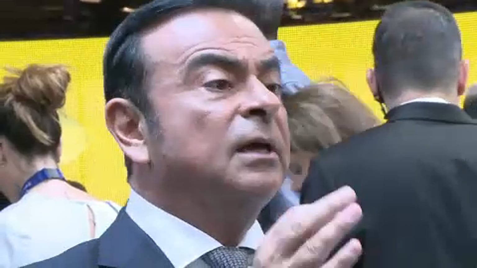 Mégsem tölti szabadlábon az ünnepeket a volt Nissan-főnök