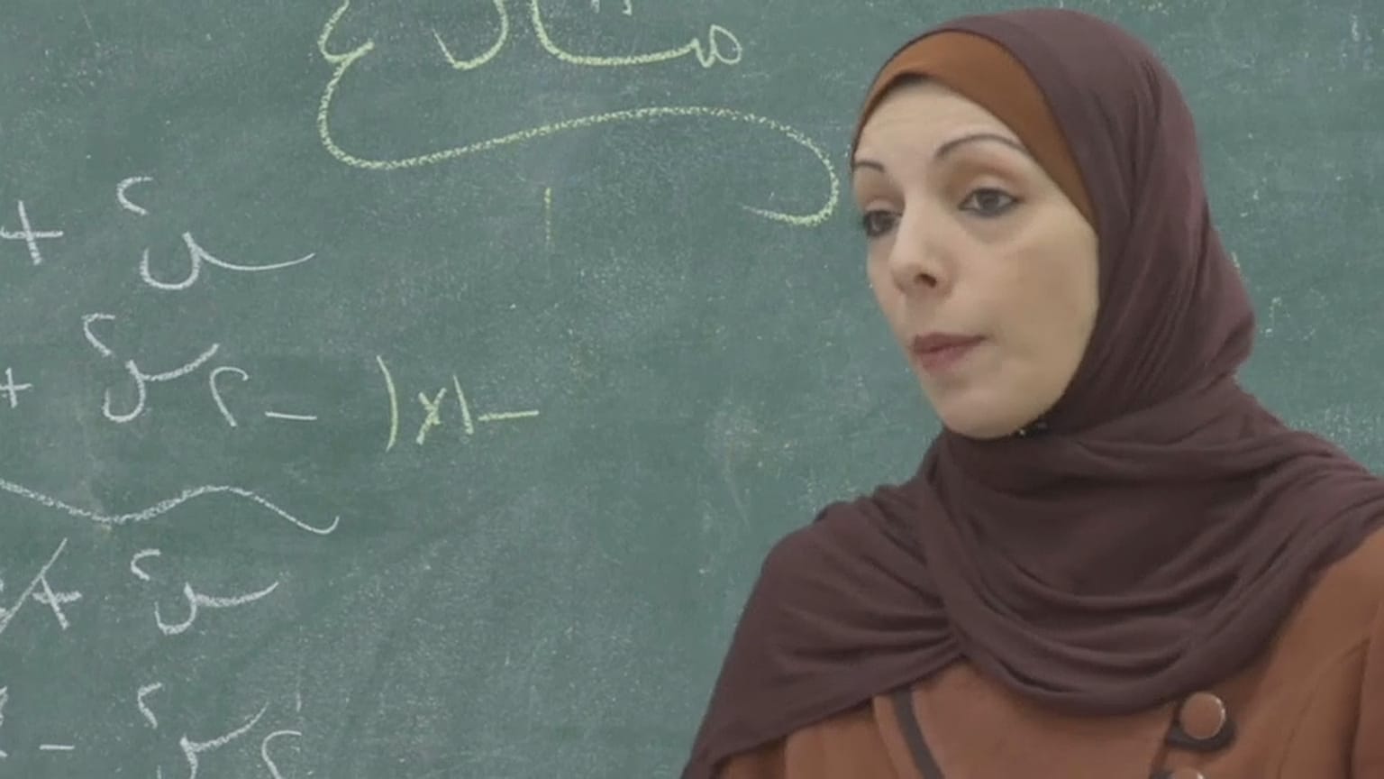 رنا زيادة الفلسطينية تأمل في الفوز بلقب المدرس الأول عالمياً