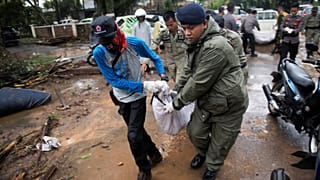 Indonésie : le bilan du tsunami dépasse 280 morts