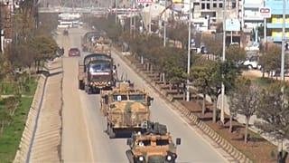 شاهد: التعزيزات العسكرية التركية على جانبي الحدود مع سوريا