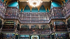 کتابخانه ریودوژانیرو یادآور داستان هری پاتر