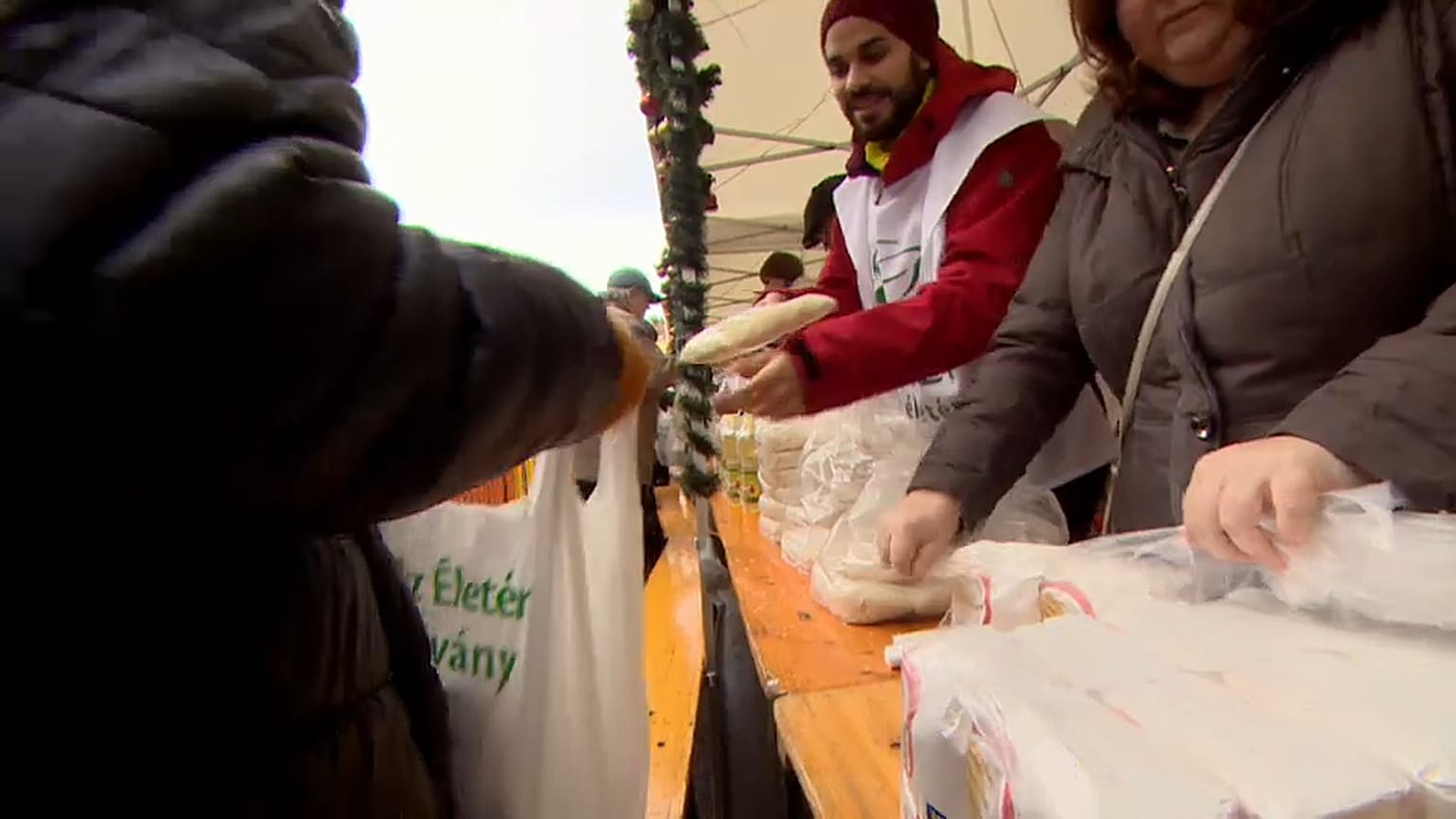 Budapest: Die Armenspeisung zu Weihnachten wird immer wichtiger