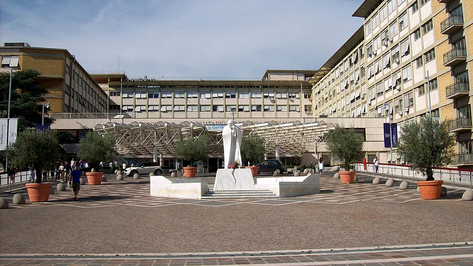 Gemelli hospital in Rome